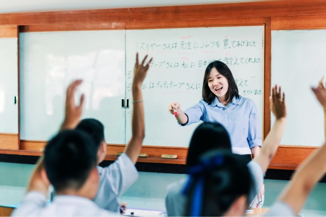 日本語教師　授業の様子